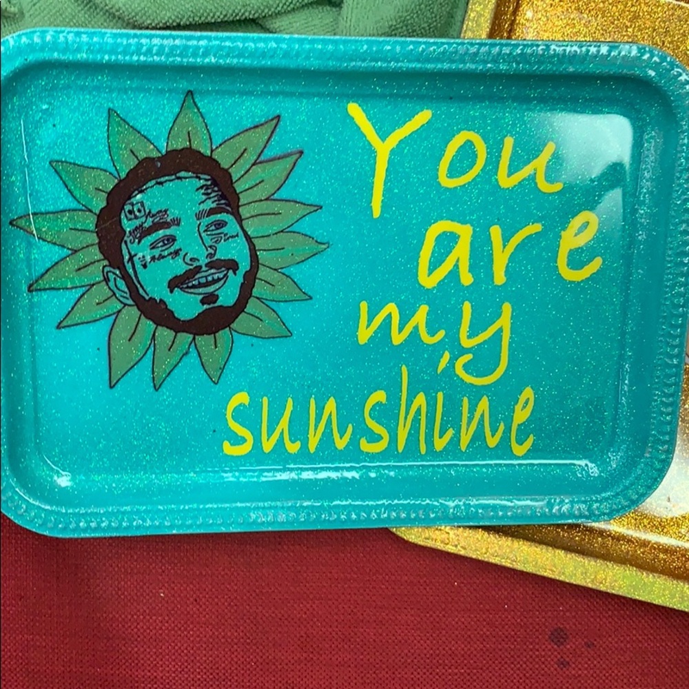 Posty tray